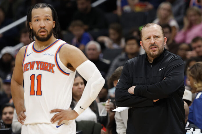 “I don’t care what the officiating is saying” – Knicks coach Tom Thibodeau takes subtle jab at NBA officials over Jalen Brunson’s foul trouble