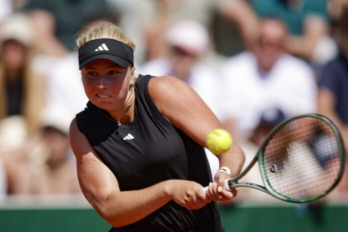 3 shocking results from French Open 2025 Day 6 ft. Clara Tauson