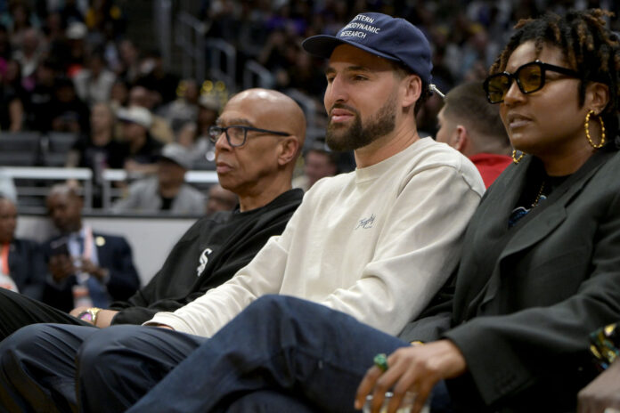 “Aint won in 52 YEARS…YIKES!!” – Klay Thompson’s father Mychal Thompson blown away by unlikely final 4 teams in NBA title chase