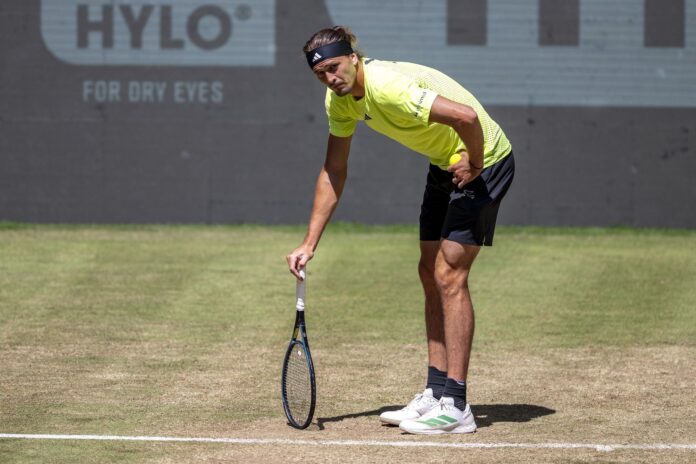 “Never experienced that before” – Alexander Zverev reveals real reason why he unexpectedly rushed off court during Halle clash
