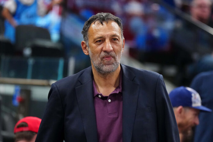 Former Kings and Lakers star Vlade Divac has to undergo surgery after sustaining fall in motorcycle crash