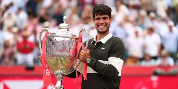 Serena Williams’ and Coco Gauff’s respective ex-coaches react as Carlos Alcaraz continues red-hot form with Queen’s Club title