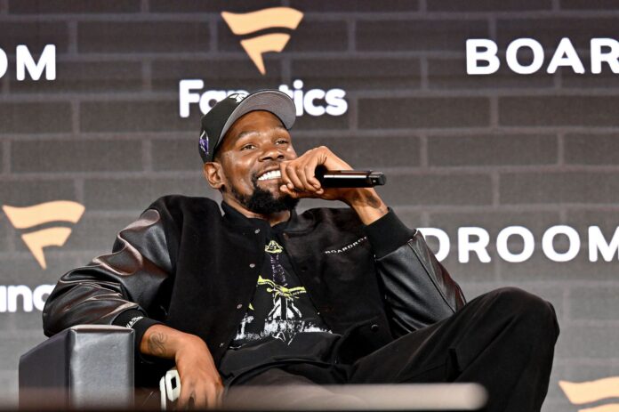 “Welcome to Clutch City” – Rockets legend Vernon Maxwell shouts-out Kevin Durant’s Houston arrival with city tour invite