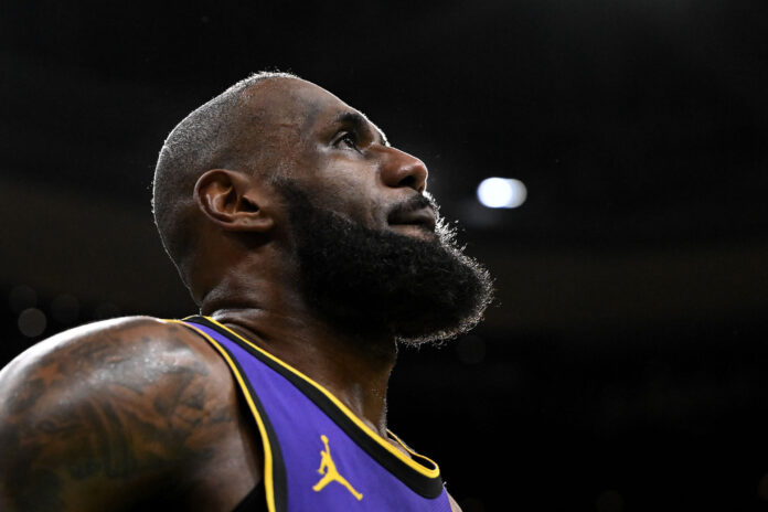“Unanimous answer was ‘No they wouldn’t”: NBA insider reveals LeBron James trade market doesn’t exist
