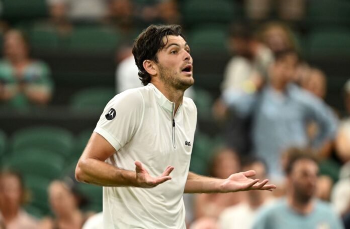 “Total nonsense. Taylor Fritz should be pissed” – Fans slam Wimbledon over ‘horrible’ decision to suspend American’s match 40 minutes before curfew