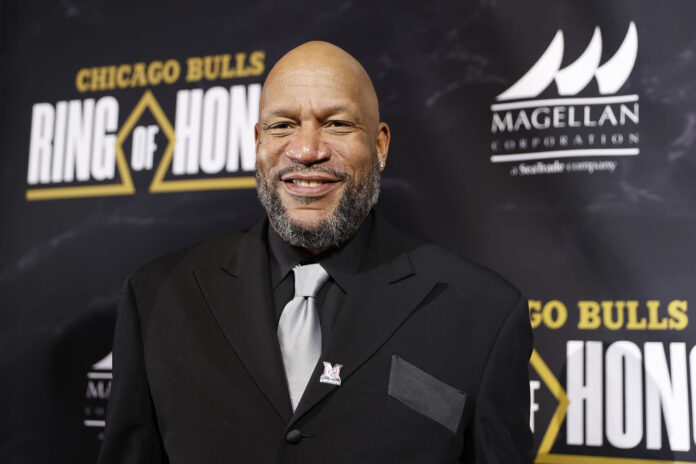 ‘Run them over”: Michael Jordan’s ex-teammate Ron Harper makes call to violence against Muslim immigrants