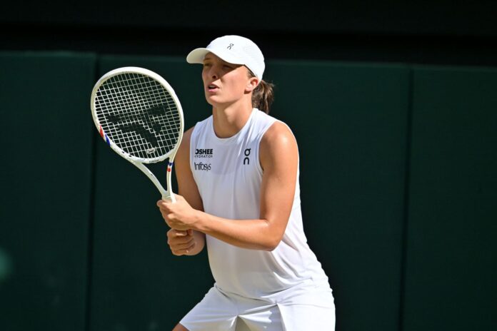 “Iga Swiatek played against girls who were weaker” – Polish tennis pro brutally dismisses World No. 3’s incredible Wimbledon win