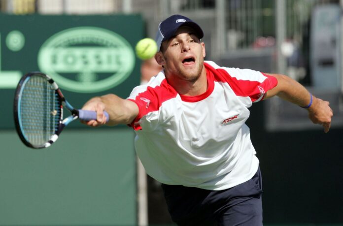 “We got trash thrown on us…that was a weird situation”: Andy Roddick gets honest about consequences of the ‘single worst call’ of his career