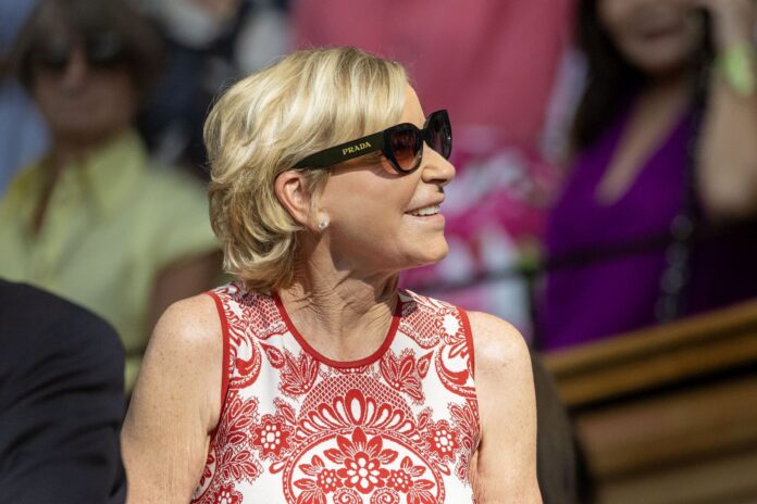 PICTURES: Chris Evert puts ‘safety first’ as she enjoys biking adventure with her niece during family outing to the beach