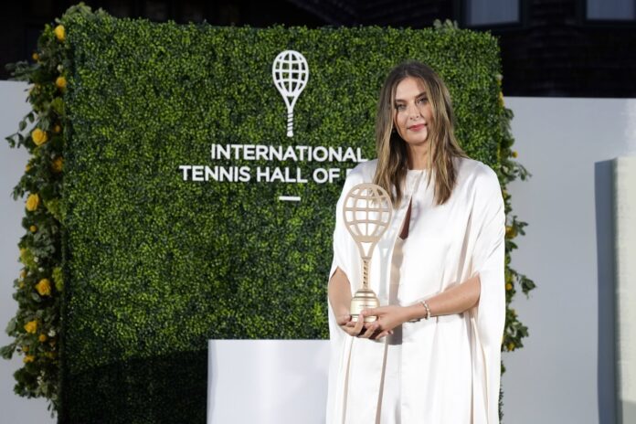 “I’m such a lucky girl” – Emotional Maria Sharapova brings her father Yuri to tears with heartfelt tribute during HOF induction