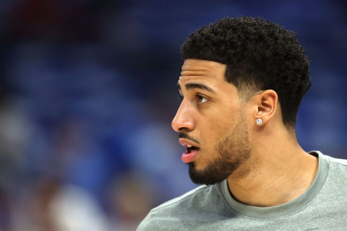 “Wrapping my foot up, helping me shower”: Tyrese Haliburton gives fiancee Jade Jones her flowers while narrating proposal setup