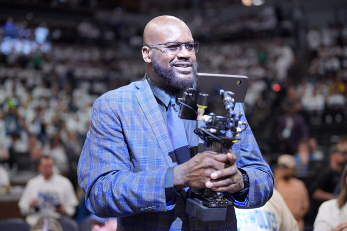 “You look like if Charles Barkley overdozed on Ozempic” – Shaquille O’Neal roasts WNBA coach with passing resemblance to Inside the NBA co-star