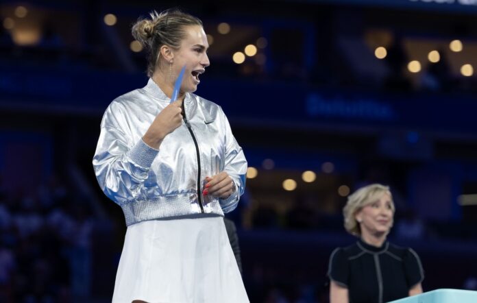 WATCH: Aryna Sabalenka refuses to let go of $5 million winner’s check at US Open after earning biggest payday of her career
